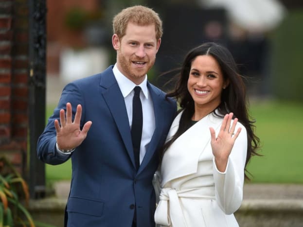 A múlt hónapban Harry herceg felkérte Meghan Markle színésznőt. A sikertelen kapcsolatok hosszú sora után a királyi vadgyerek elkötelezte szívét az Öltönyök sztárjának egy gyűrűvel, amely édesanyja személyes kapcsolatából származó gyémántokat tartalmaz.