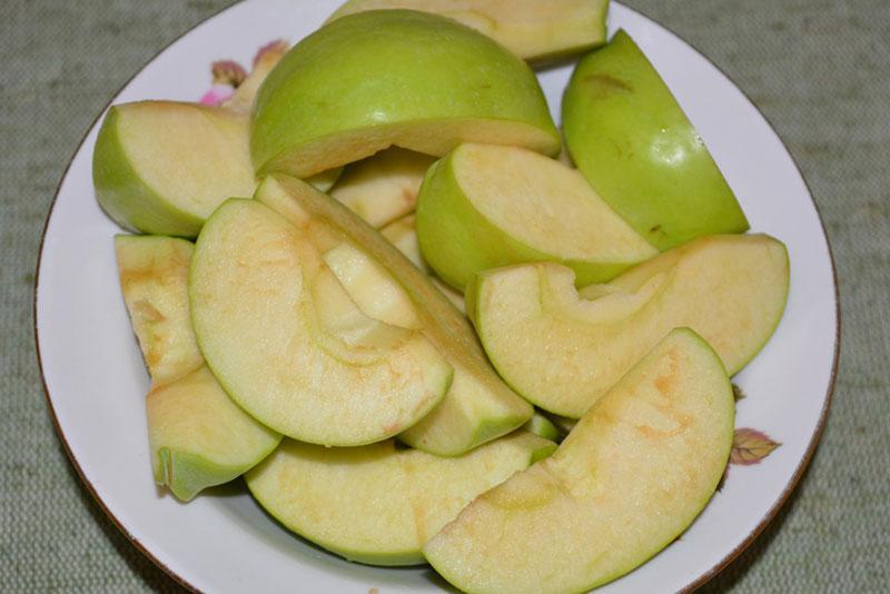 pripremiti jabuke