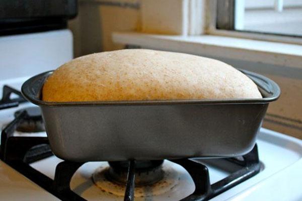 oblikovani pšenični kruh