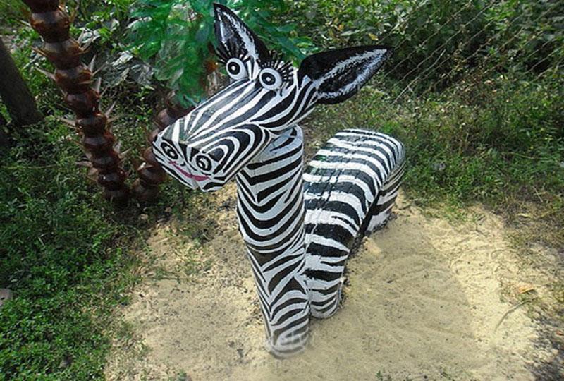 zebra in de speeltuin