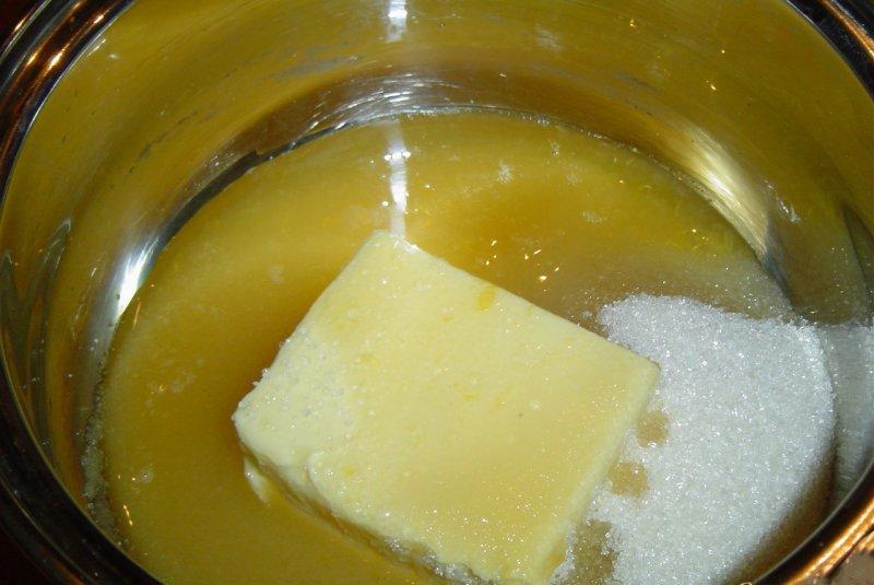 istucite maslac sa sokom i šećerom