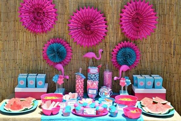 Summer Birthday Party For Girls_Tropical Party With Pink Flamingo Twist