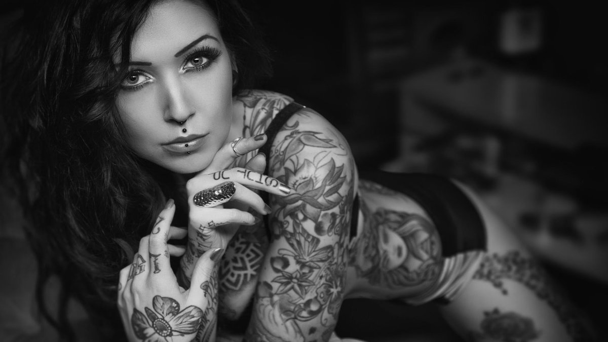Tetovált-Nők-Háttérkép-14