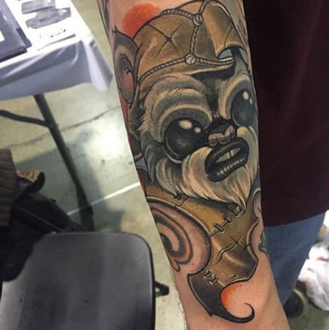 Star Wars Wicket Ewok tetoválás