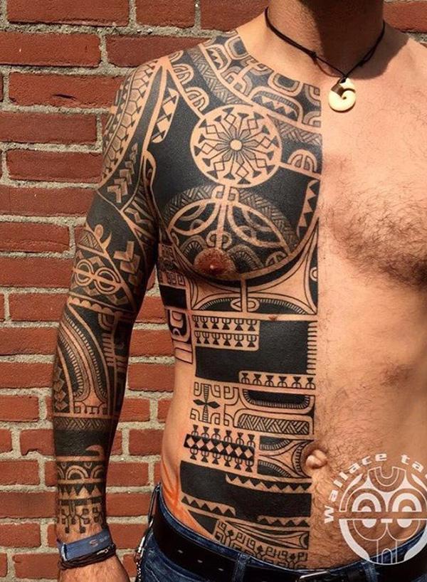 Teljes ujjú kar törzsi tetoválások férfiaknak