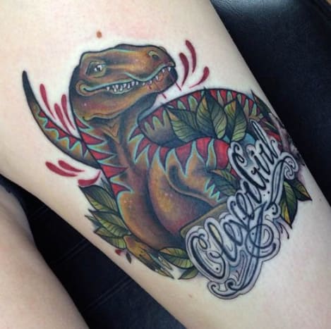 Lou Hopper átdolgozta egy régebbi tetoválást, hogy ezt létrehozza. Okos tetováló.
