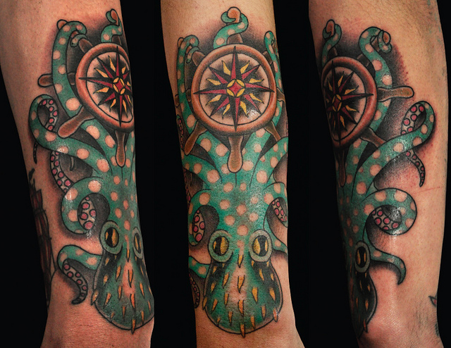 Massevis av Octopus Tattoo Designs