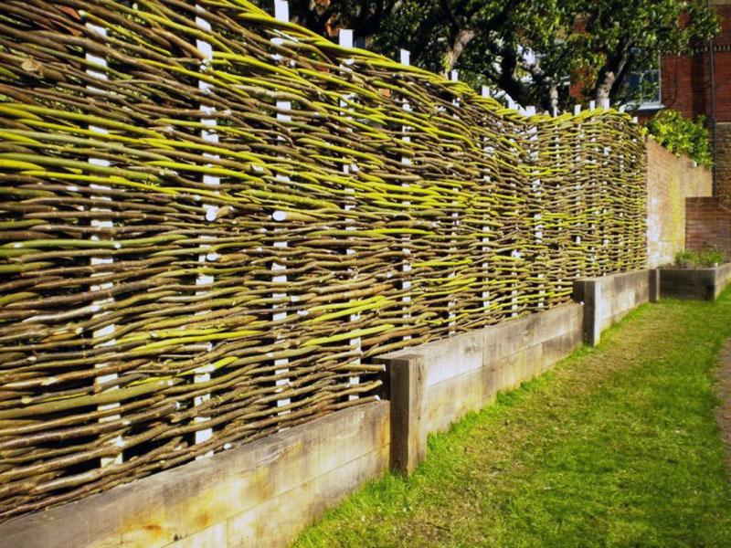 pletena ograda od različitih materijala